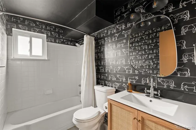 $715,000 | 1890 South Monaco Parkway, Denver, CO 80224