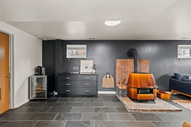 $715,000 | 1890 South Monaco Parkway, Denver, CO 80224