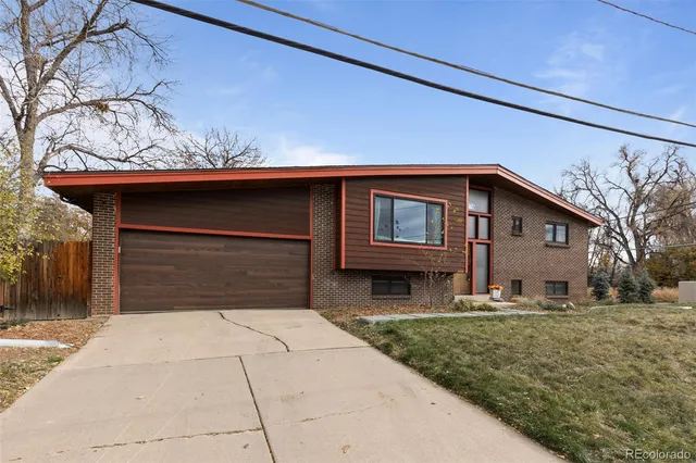 $715,000 | 1890 South Monaco Parkway, Denver, CO 80224
