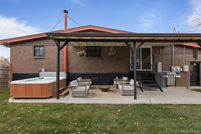 $715,000 | 1890 South Monaco Parkway, Denver, CO 80224