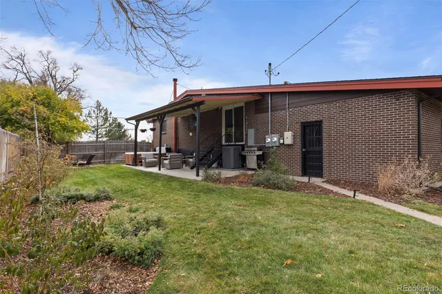 $715,000 | 1890 South Monaco Parkway, Denver, CO 80224