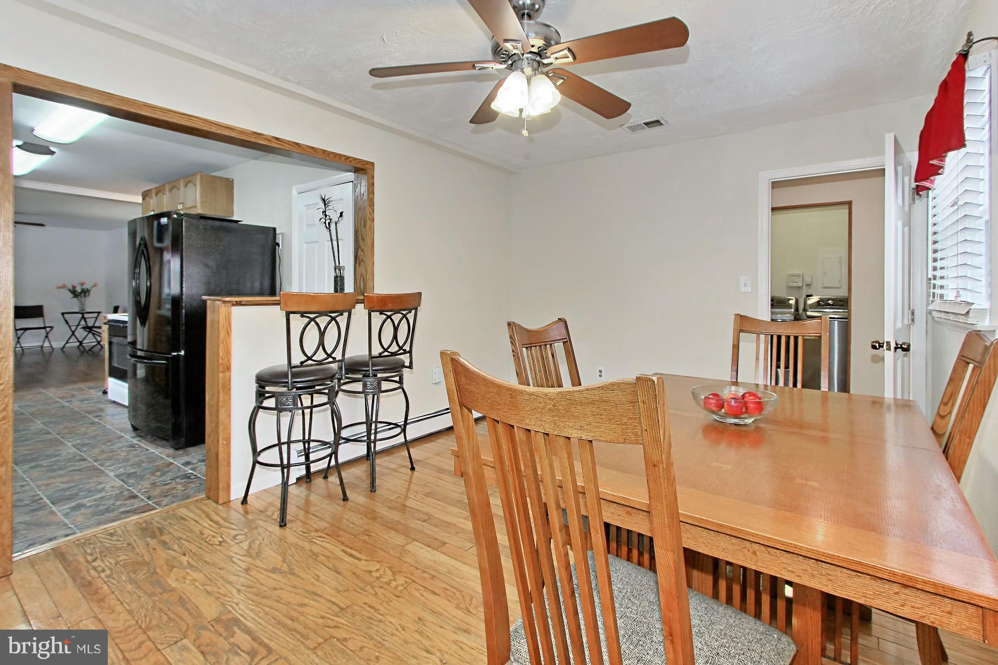 14518 Fullerton Road Woodbridge, VA 22193 - Photo 11 of 30 Dining Room