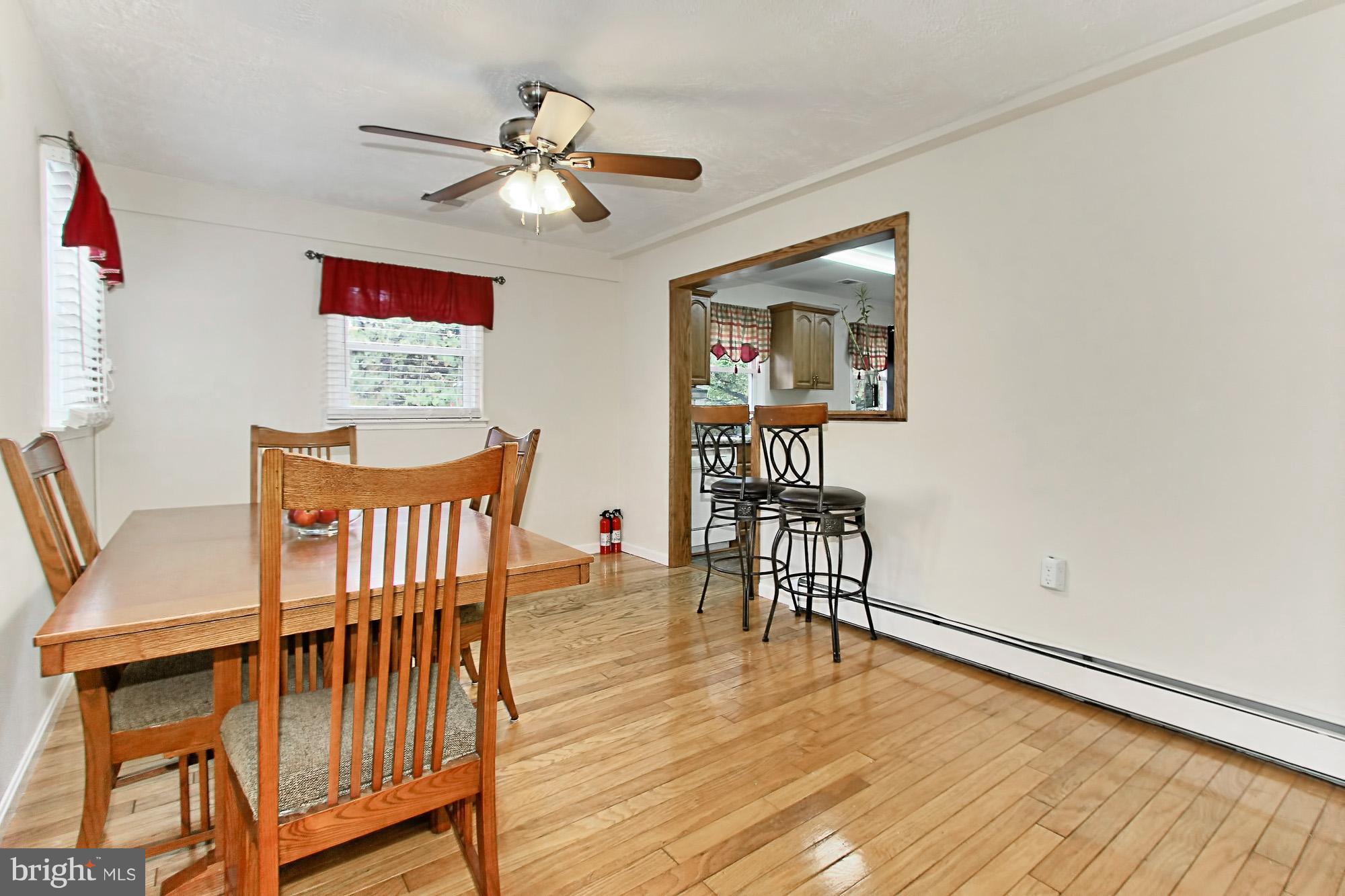 14518 Fullerton Road Woodbridge, VA 22193 - Photo 12 of 30 Dining Room