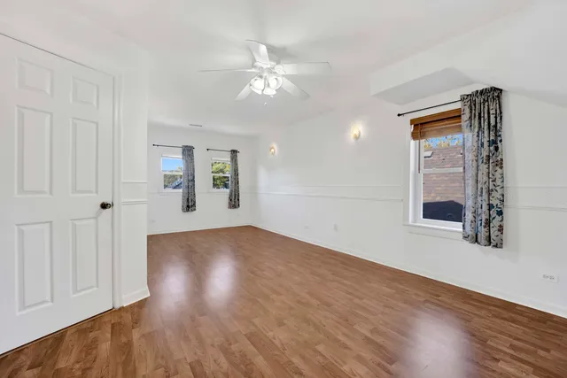 $320,000 | 9304 South Utica Avenue, Evergreen Park, IL 60805