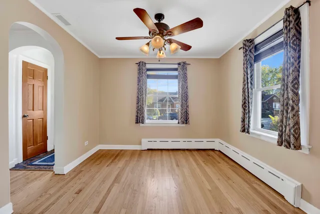 $330,000 | 9304 South Utica Avenue, Evergreen Park, IL 60805