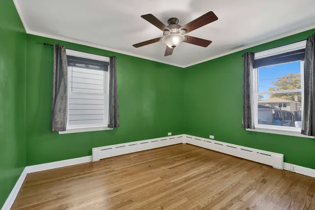 $330,000 | 9304 South Utica Avenue, Evergreen Park, IL 60805