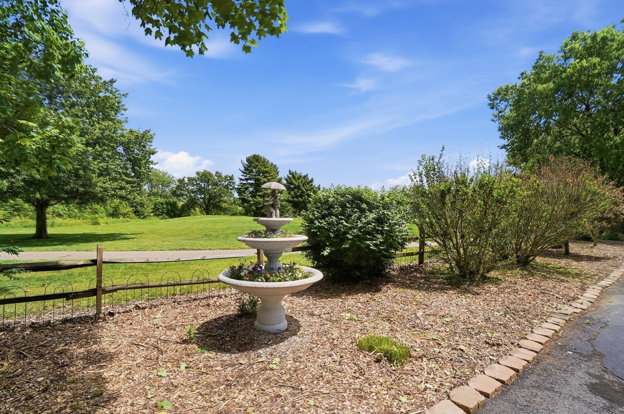 6075 Alkire Road Galloway, OH 43119 - Photo 81 of 85 Golf Course View
