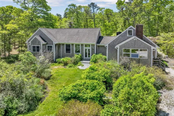 $1,425,000 | 988 Crowells Bog Road, Brewster, MA 02631