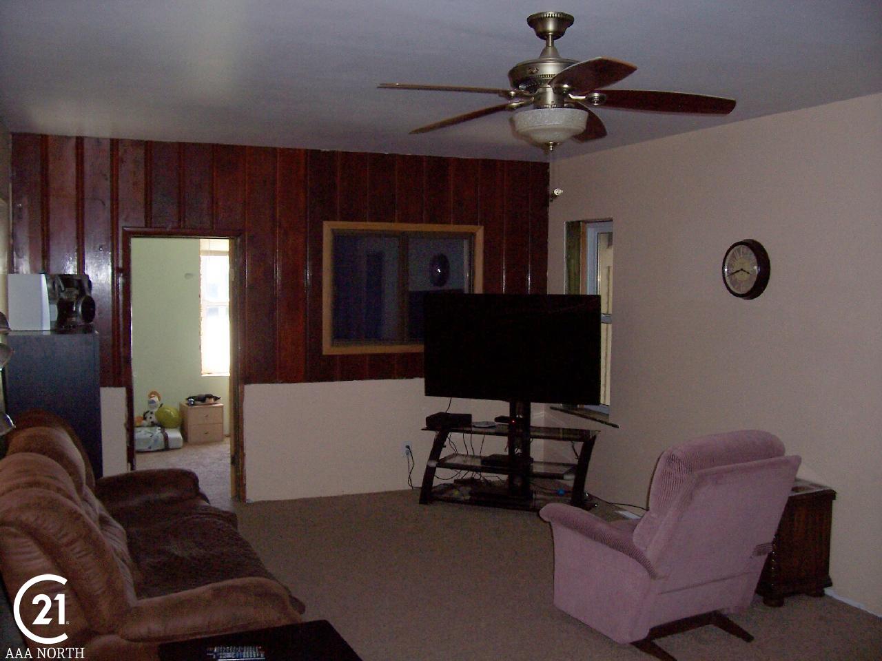 12380 Bryce Road Emmett, MI 48022 - Photo 12 of 31