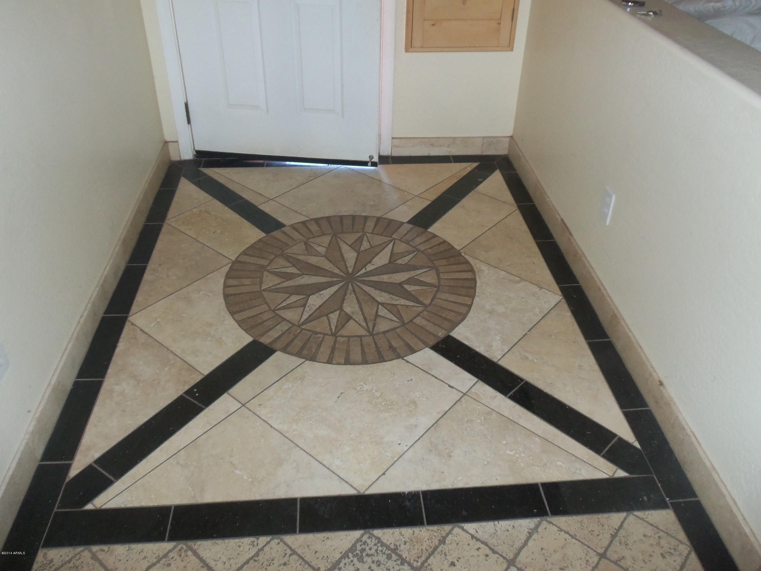 9908 West Heber Road Tolleson, AZ 85353 - Photo 5 of 63 100_2201