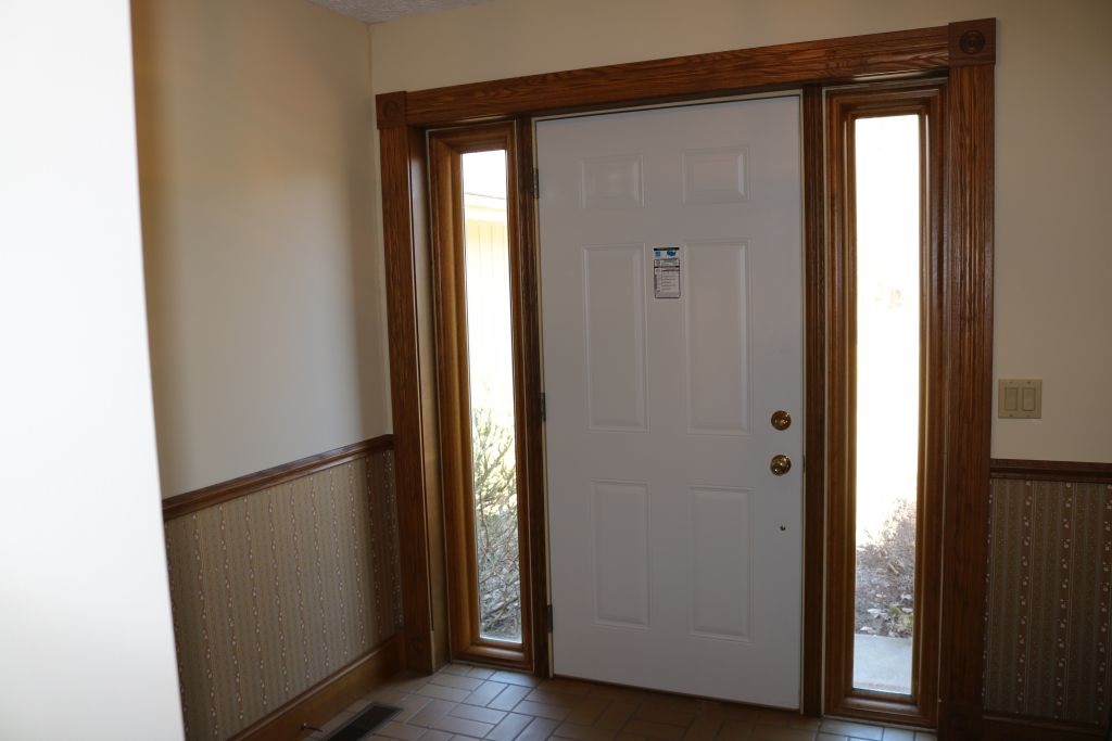 826 East River Road Traverse City, MI 49696 - Photo 10 of 38 1873700-9.JPG