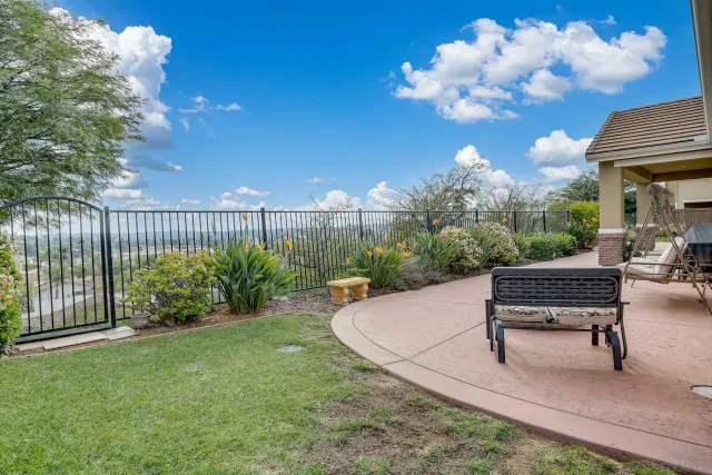 $1,200,000 | 1818 Hayden Ranch Road, Vista, CA 92084