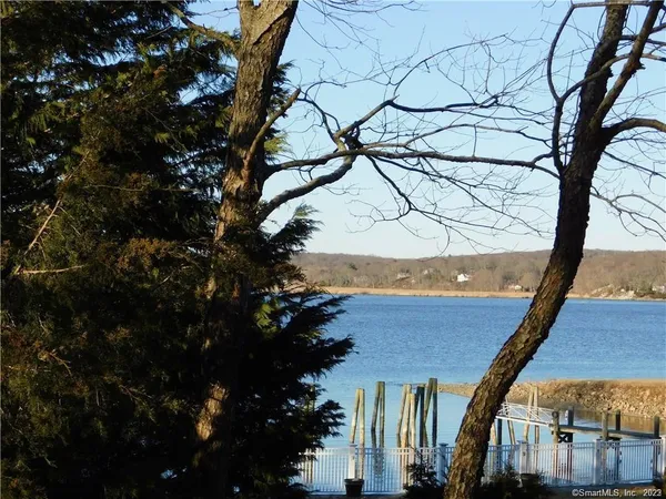 $2,100 | 14 Rocky Point Road, Unit 1, Old Saybrook, CT 06475