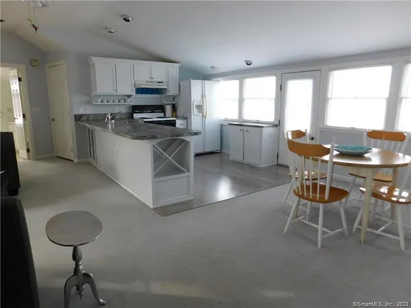 $2,100 | 14 Rocky Point Road, Unit 1, Old Saybrook, CT 06475