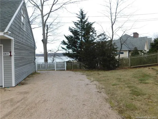 $2,100 | 14 Rocky Point Road, Unit 1, Old Saybrook, CT 06475