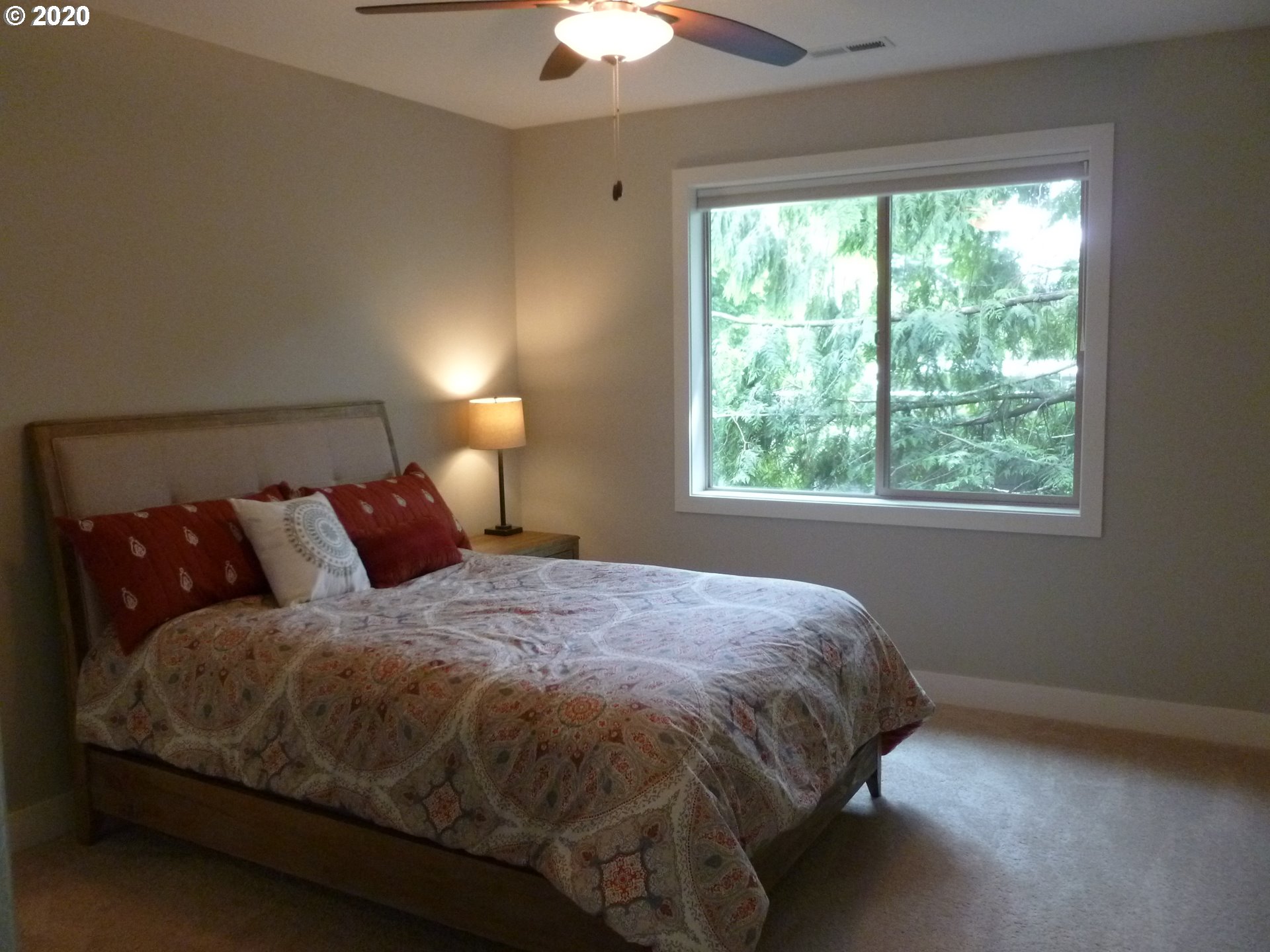 7850 Southwest Capitol Hill Road Portland, OR 97219 - Photo 13 of 32 Gallery Image 13