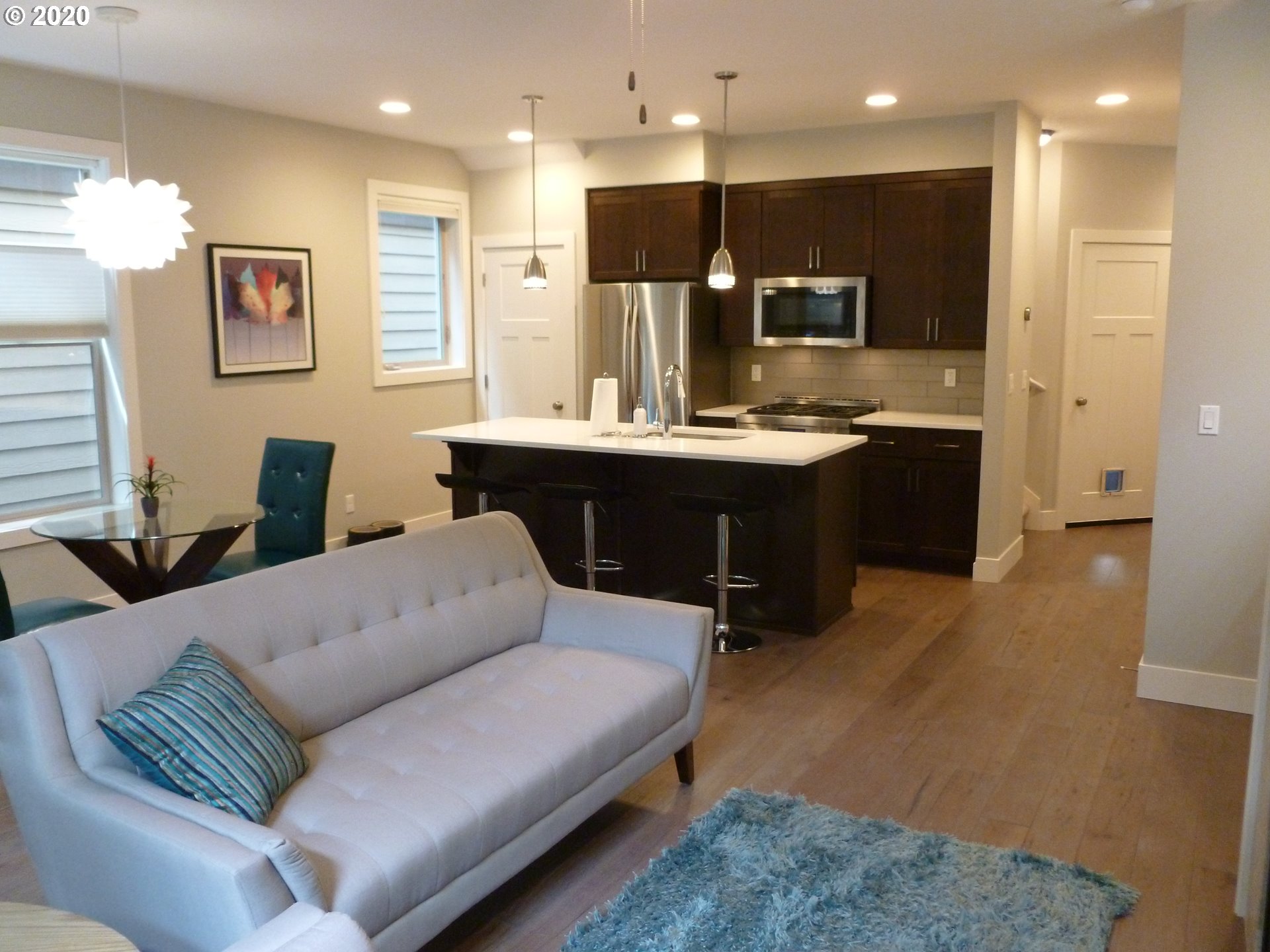 7850 Southwest Capitol Hill Road Portland, OR 97219 - Photo 5 of 32 Gallery Image 5