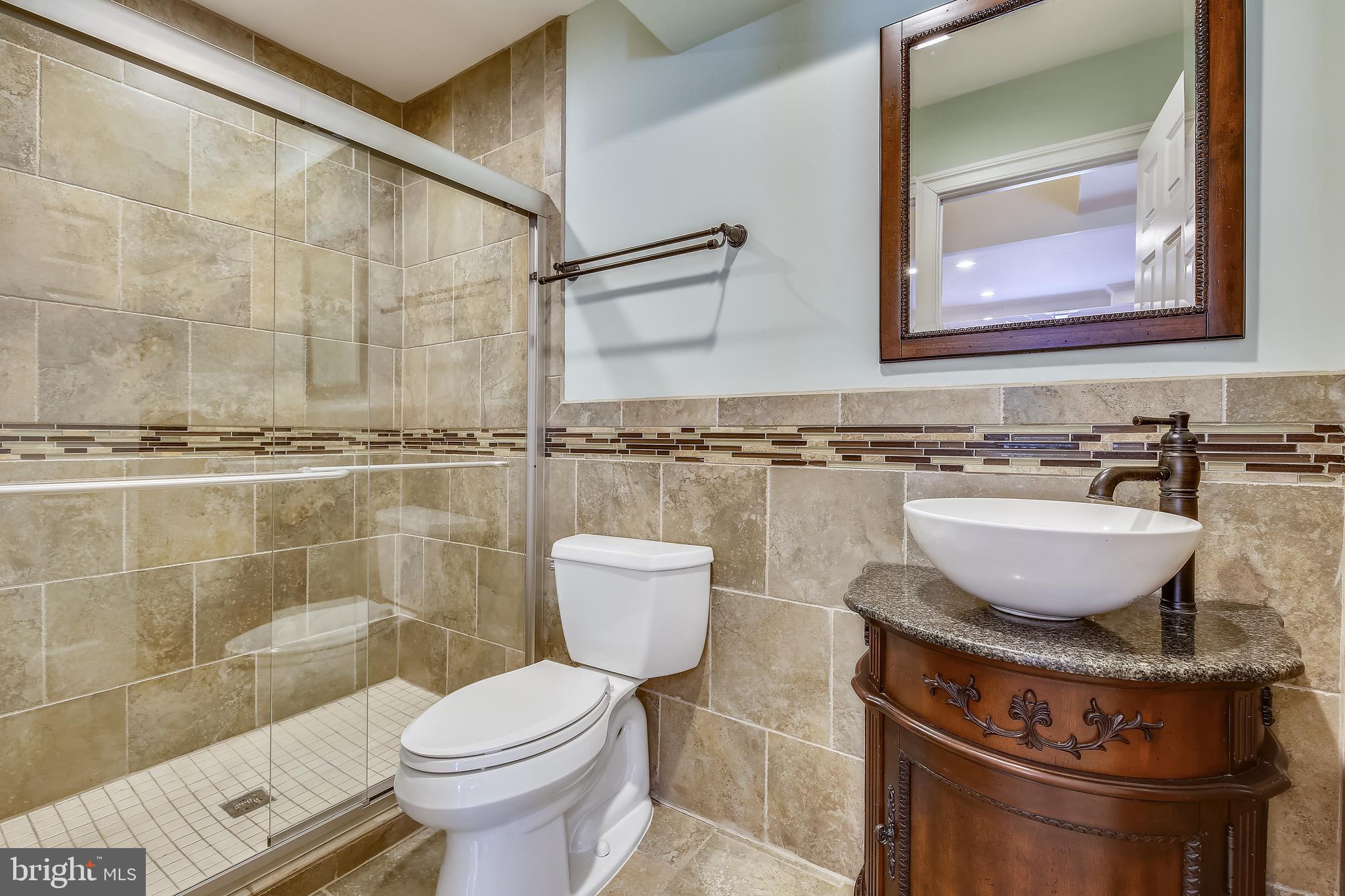 10603 Brunswick Avenue Silver Spring, MD 20902 - Photo 12 of 40 Main Level Bathroom