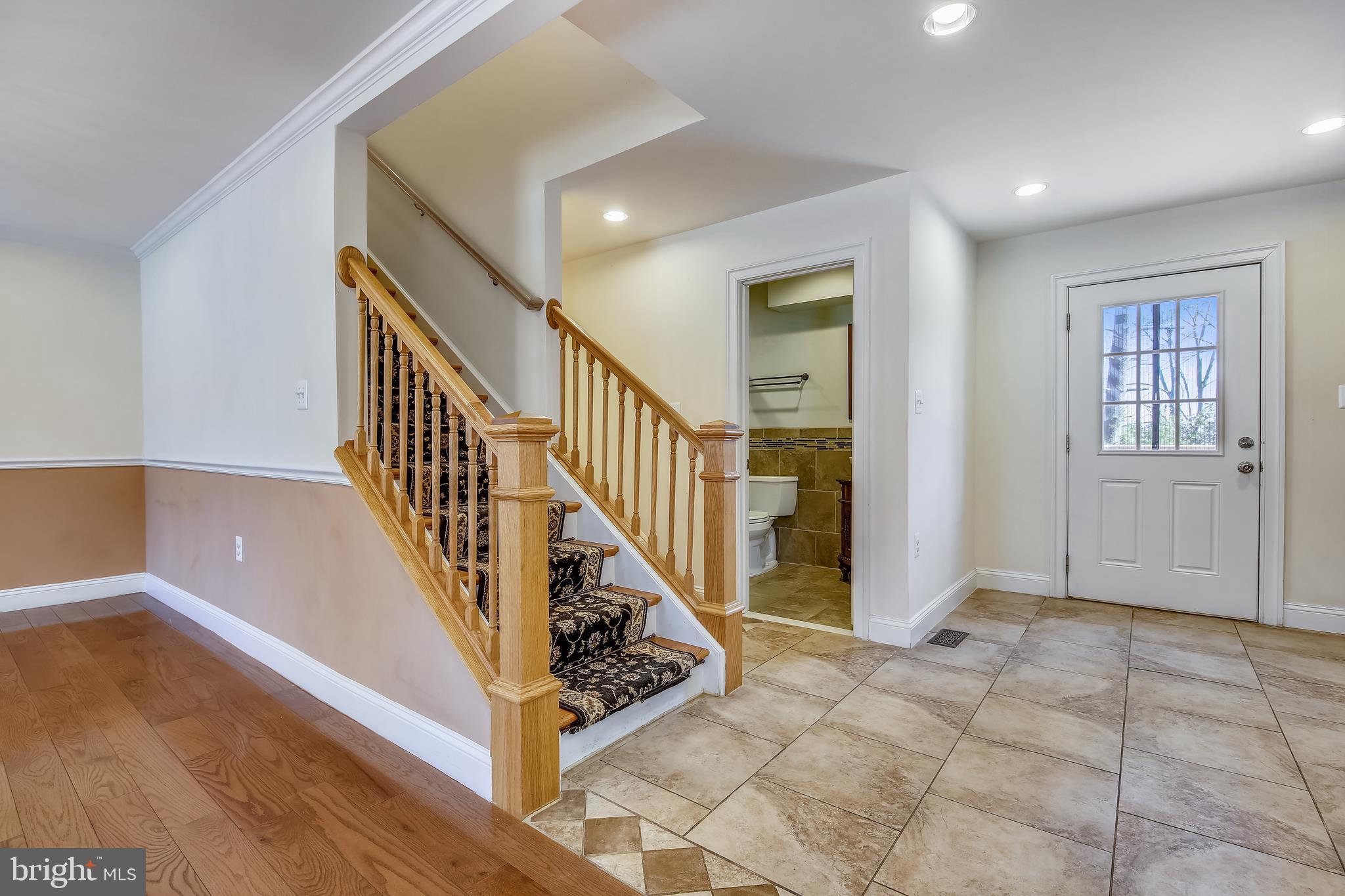 10603 Brunswick Avenue Silver Spring, MD 20902 - Photo 9 of 40 Kitchen Foyer