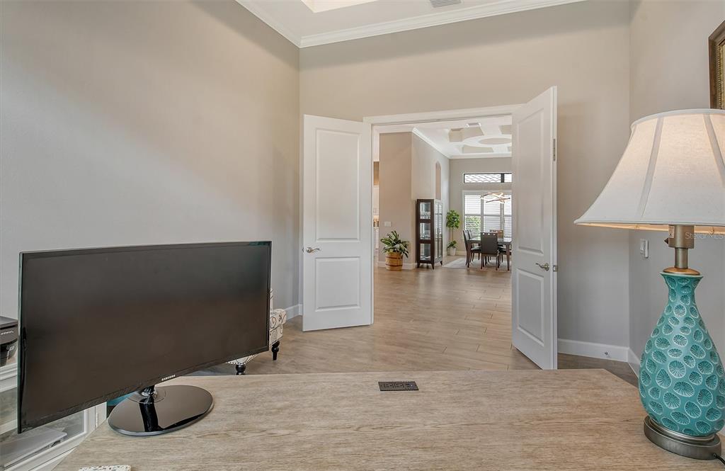 4735 Cabreo Court Lakewood Ranch, FL 34211 - Photo 20 of 98