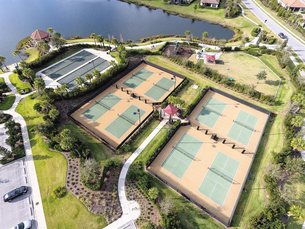4735 Cabreo Court Lakewood Ranch, FL 34211 - Photo 77 of 98