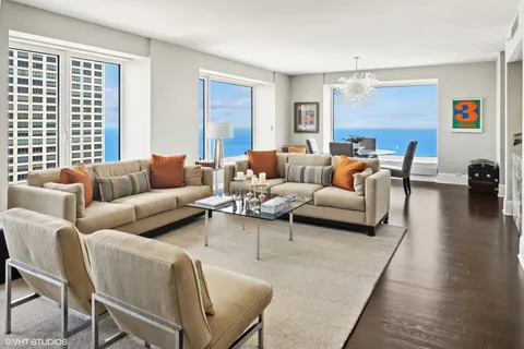 $1,525,000 | 161 East Chicago Avenue, Unit 49A, Chicago, IL 60611