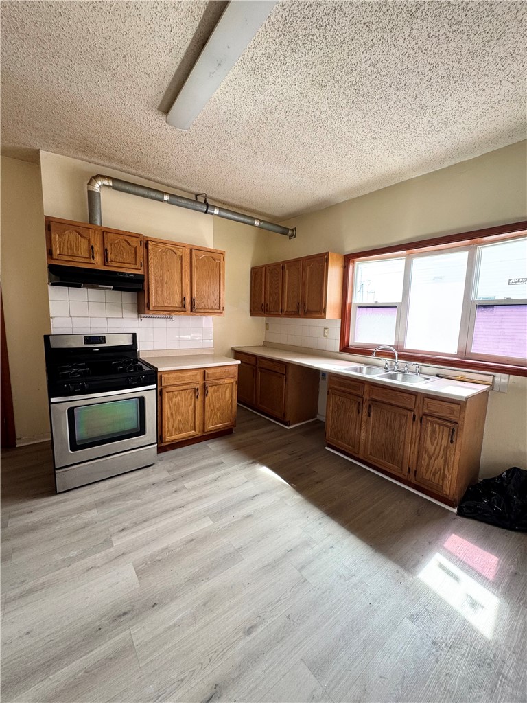 166 Bath Street Providence, RI 02908 - Photo 8 of 23