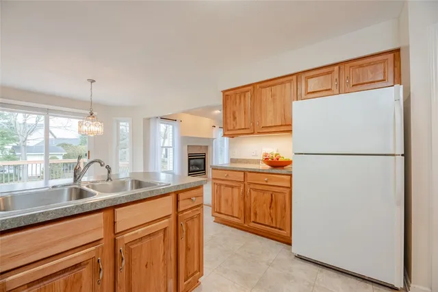 $285,000 | 48 Leamington Circle, Greece, NY 14626