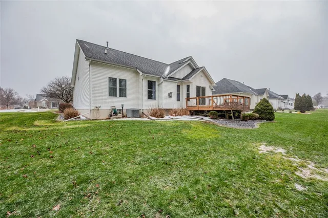 $285,000 | 48 Leamington Circle, Greece, NY 14626