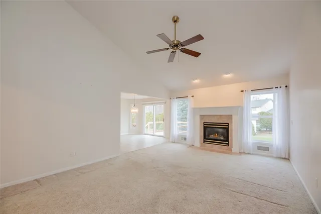 $285,000 | 48 Leamington Circle, Greece, NY 14626