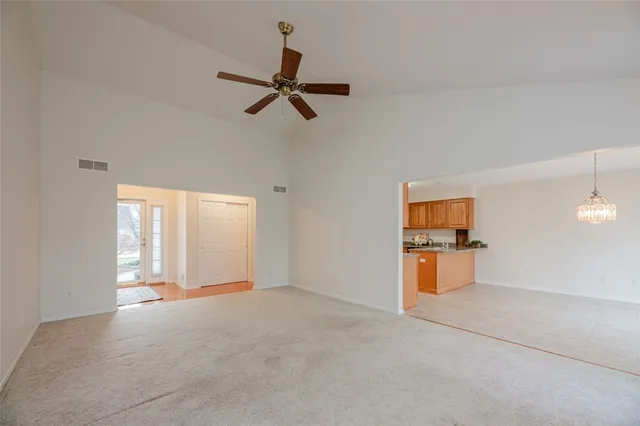 $285,000 | 48 Leamington Circle, Greece, NY 14626