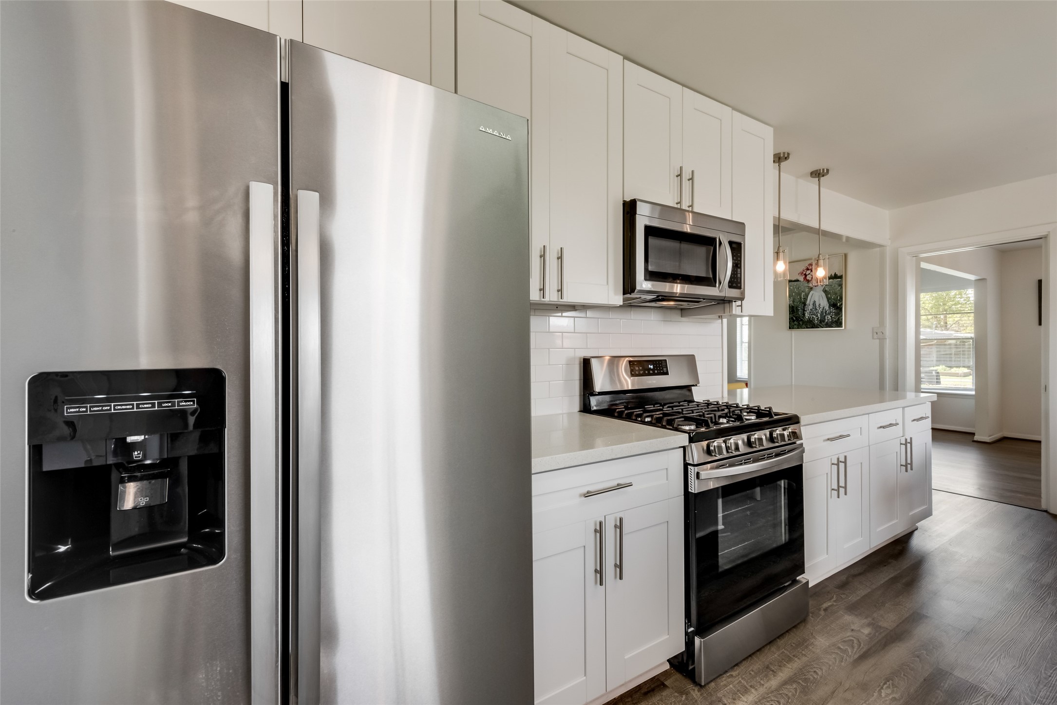 5118 Sanford Road Houston, TX 77035 - Photo 8 of 16