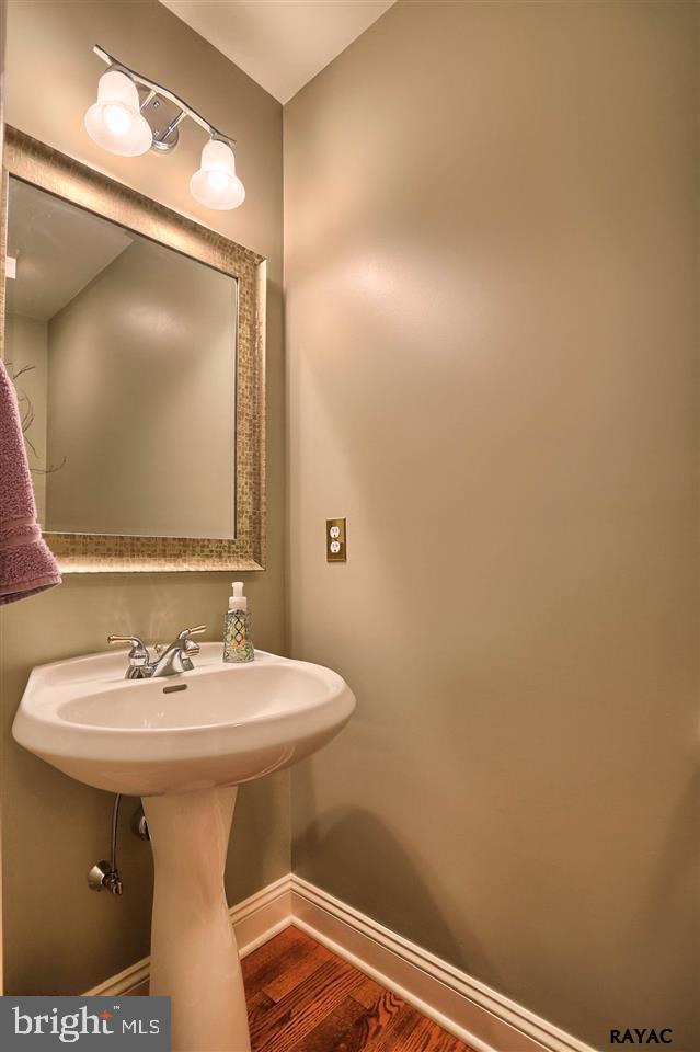 640 Campbell Road York, PA 17402 - Photo 25 of 36 Gallery Image 25