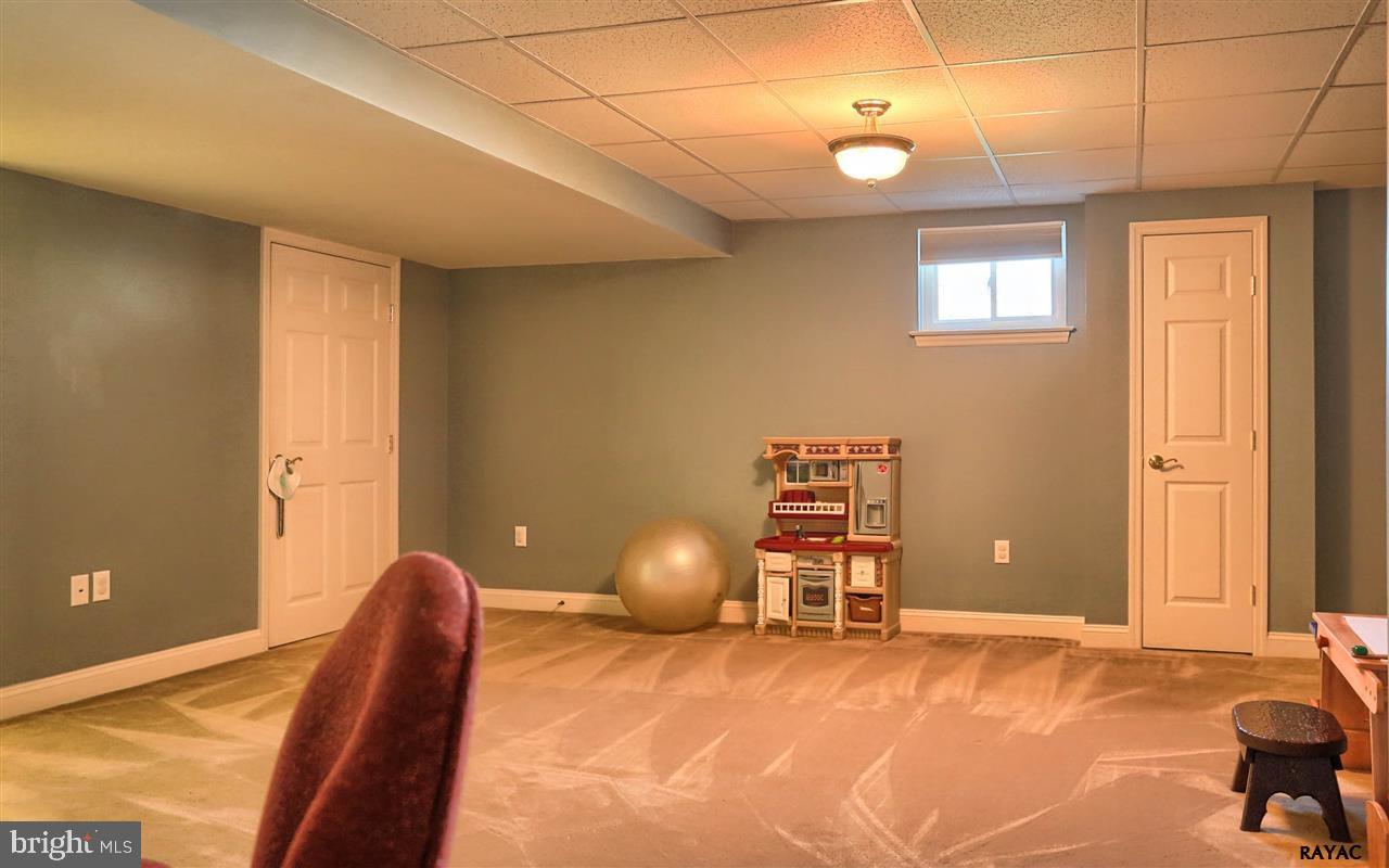 640 Campbell Road York, PA 17402 - Photo 31 of 36 Gallery Image 31