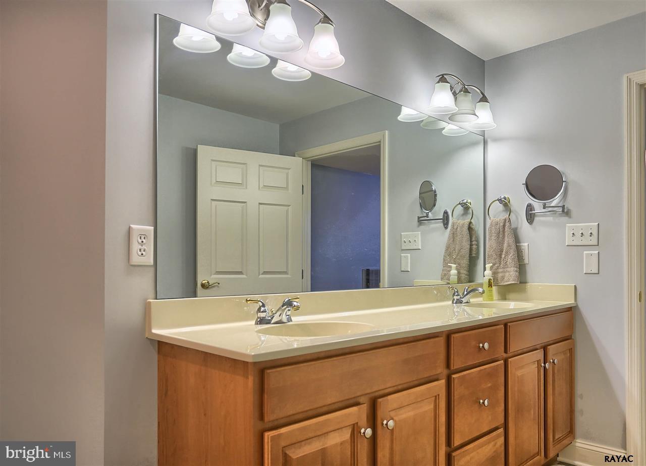 640 Campbell Road York, PA 17402 - Photo 33 of 36 Gallery Image 33