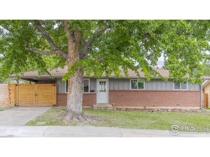 a black and white photo of a house