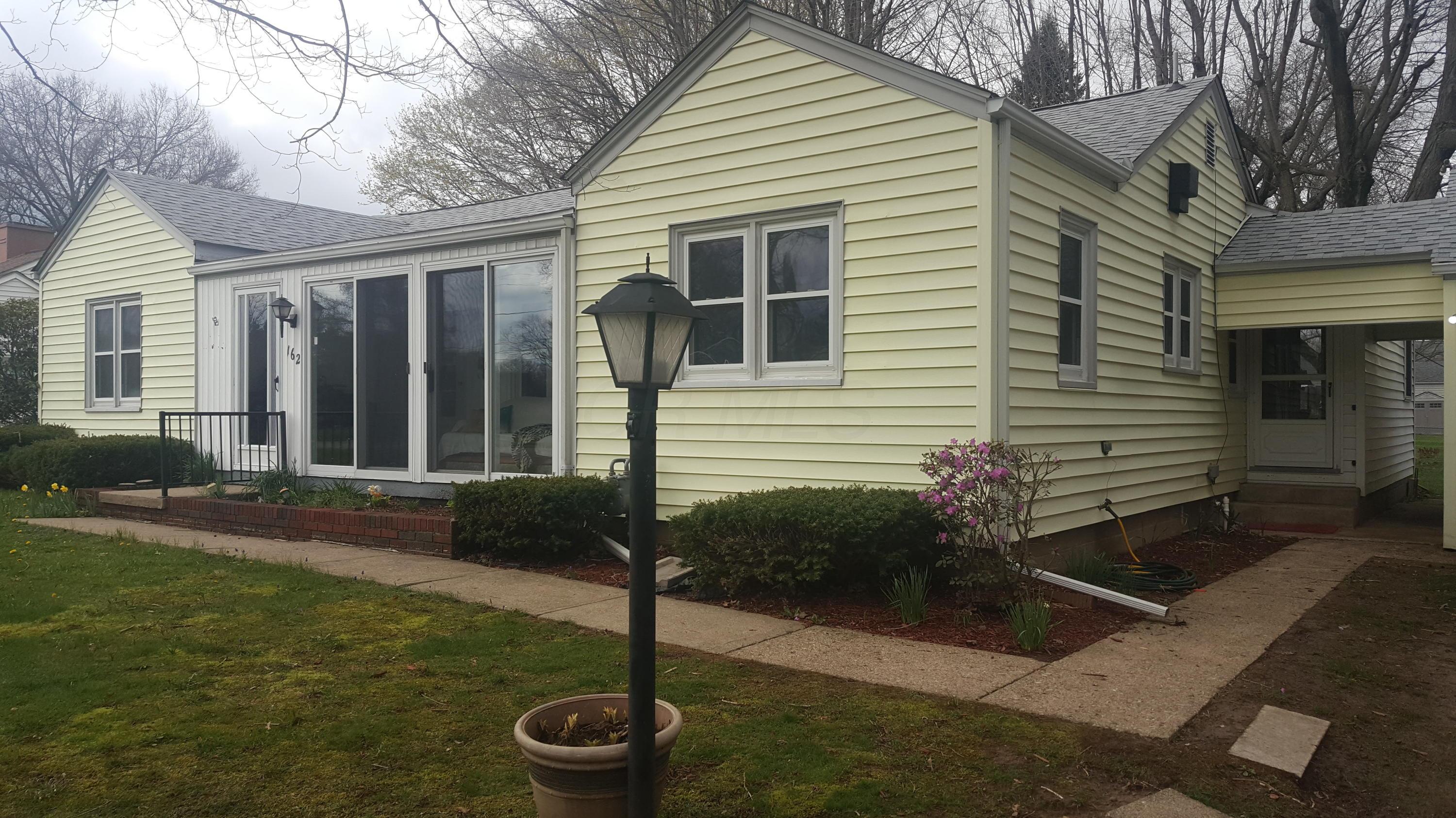 162 Stare Road Newark, OH 43055 - Photo 2 of 41 Gallery Image 2