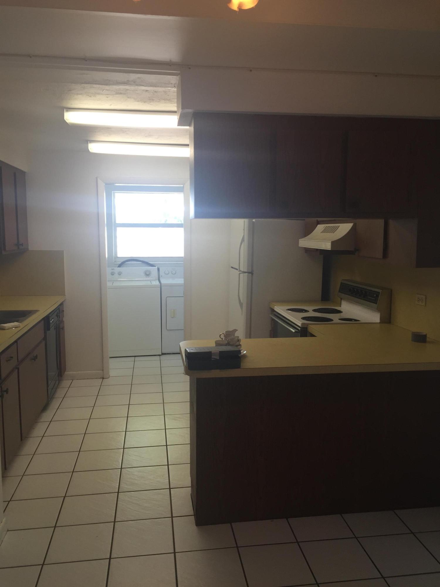 1017 Gibraltar Road Key Largo, FL 33037 - Photo 6 of 14 IMG_3718