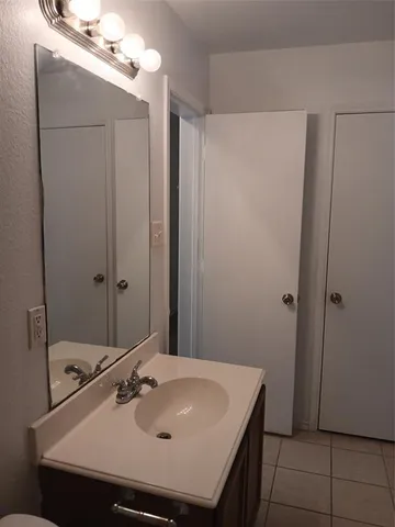 $1,400 | 13657 Biggs Street, Unit 13655, Dallas, TX 75253