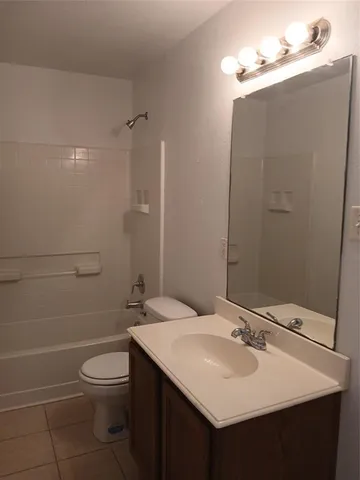 $1,400 | 13657 Biggs Street, Unit 13655, Dallas, TX 75253