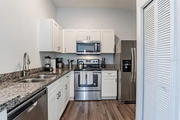 $2,000 | 2788 Club Cortile Circle, Unit B, Kissimmee, FL 34746