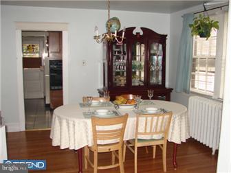 7202 Bradford Road Upper Darby, PA 19082 - Photo 5 of 9 Dining Room
