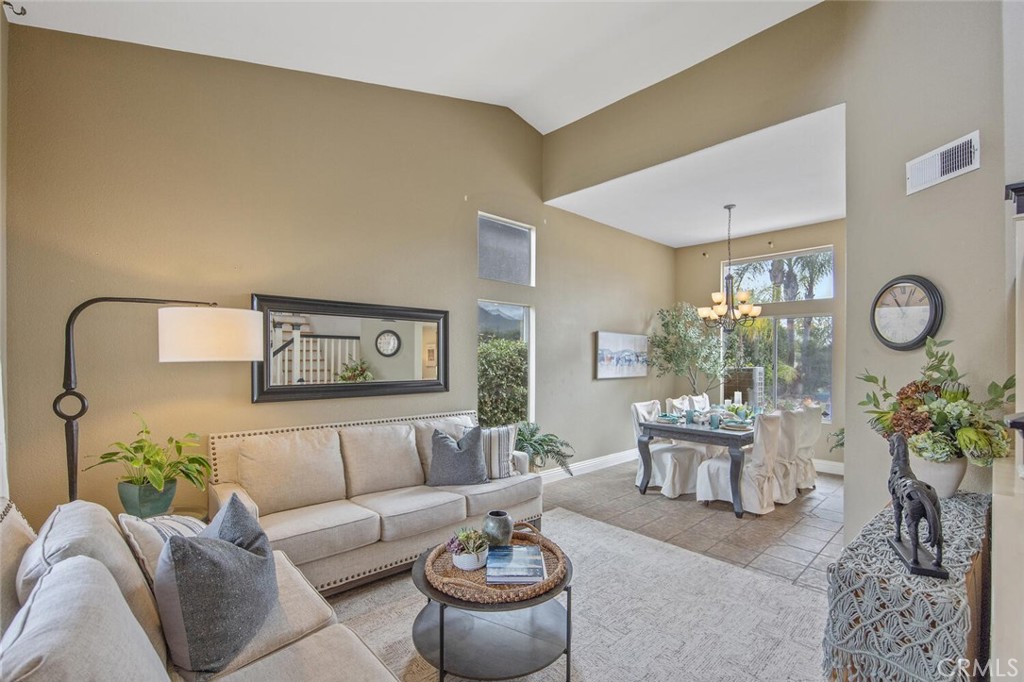 25640 Shaw Place Stevenson Ranch, CA 91381 - Photo 11 of 58