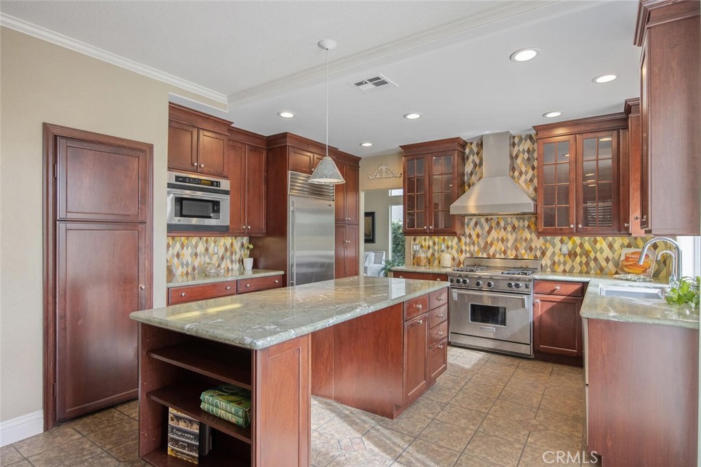 25640 Shaw Place Stevenson Ranch, CA 91381 - Photo 16 of 58