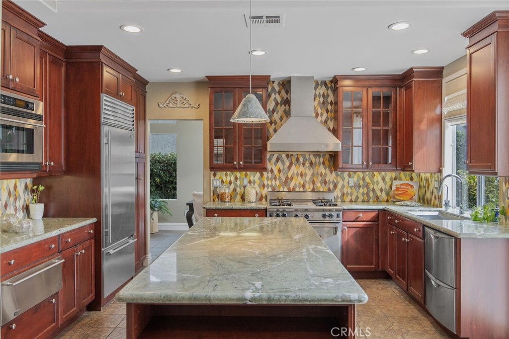 25640 Shaw Place Stevenson Ranch, CA 91381 - Photo 17 of 58