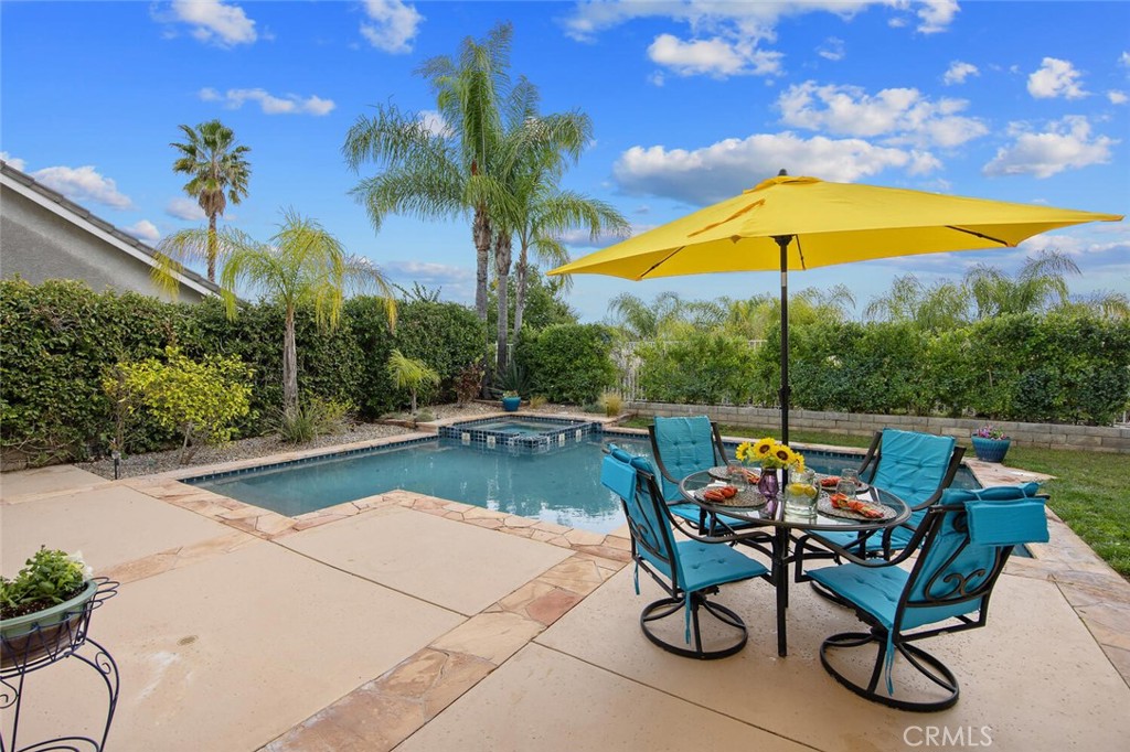 25640 Shaw Place Stevenson Ranch, CA 91381 - Photo 4 of 58