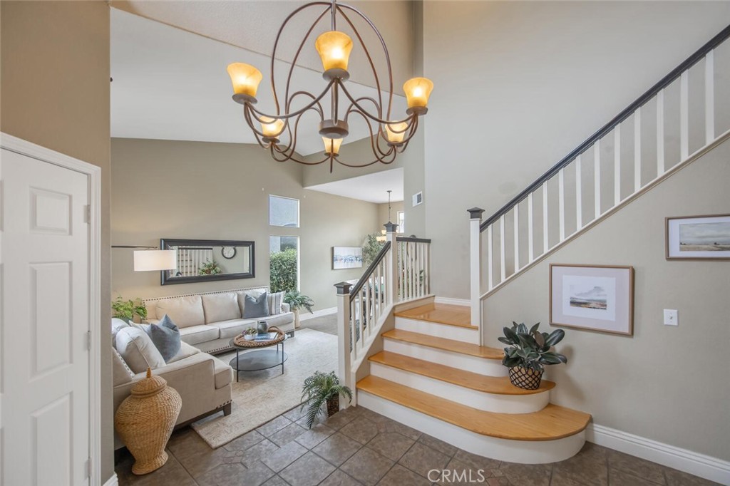 25640 Shaw Place Stevenson Ranch, CA 91381 - Photo 8 of 58