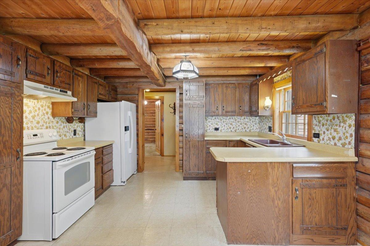 22498 Little Deer Road Siren, WI 54872 - Photo 8 of 16