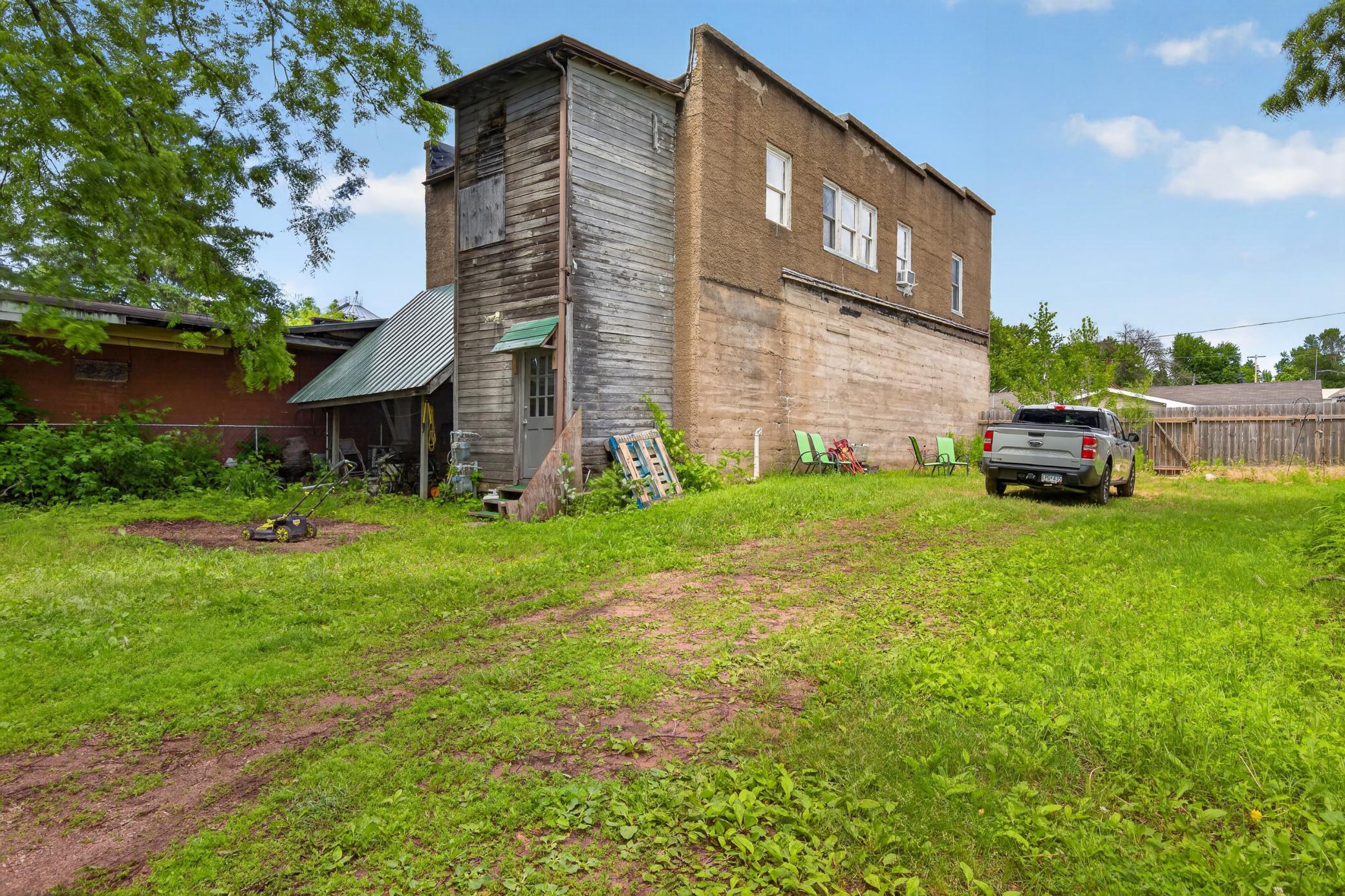 206 West Main Street Roberts, WI 54023 - Photo 20 of 27
