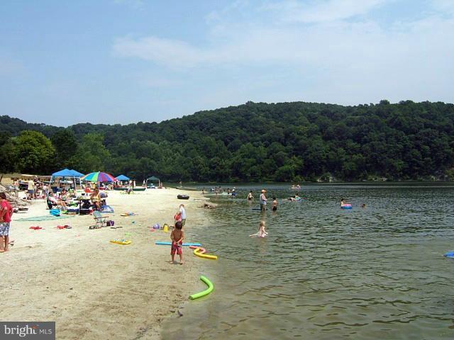 7148 Masters Road New Market, MD 21774 - Photo 5 of 12 Beach front at the lake